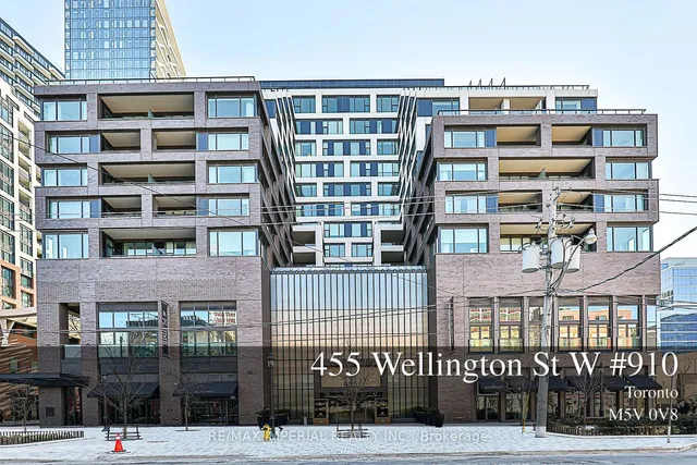 455 Wellington St Unit 910
