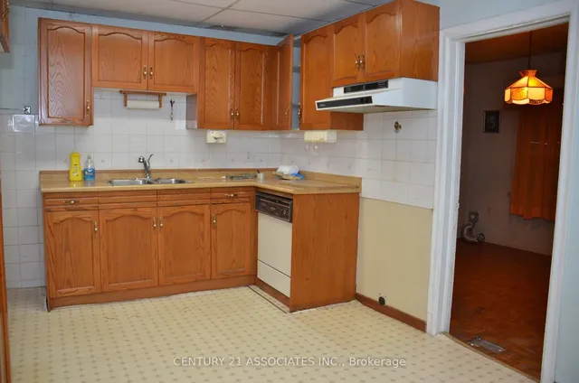 Additional image 8 of 243 Sixth St