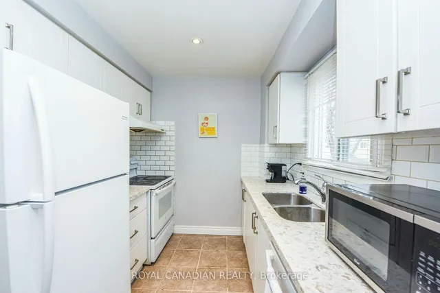 Additional image 27 of 47 Ellis Dr Unit 47