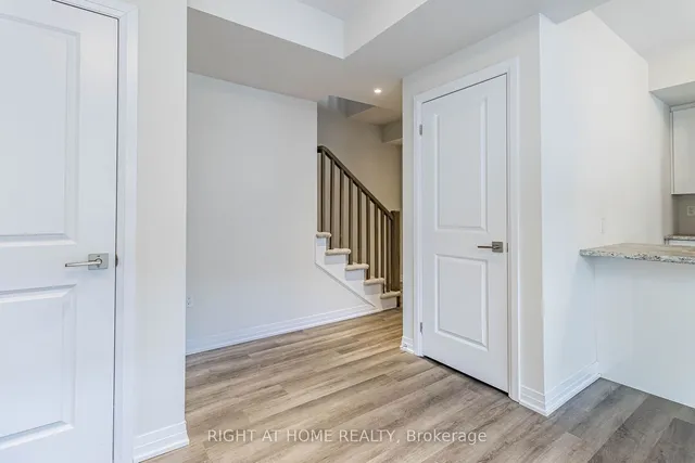 Additional image 15 of 45 Fieldridge Cres Unit 24