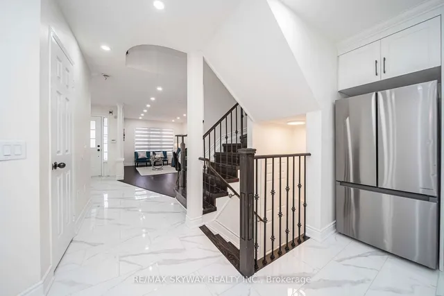 Additional image 14 of 137 Seaside Circ