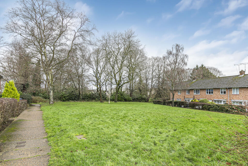 Additional image 24 of Knightsfield, Welwyn Garden City, Hertfordshire, AL8