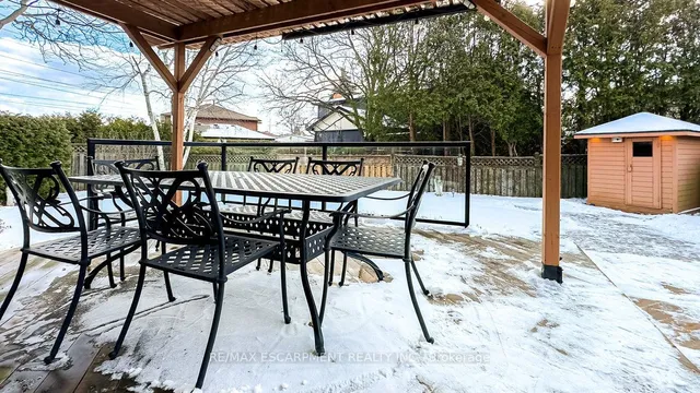 Additional image 32 of 12 LARKSPUR Cres