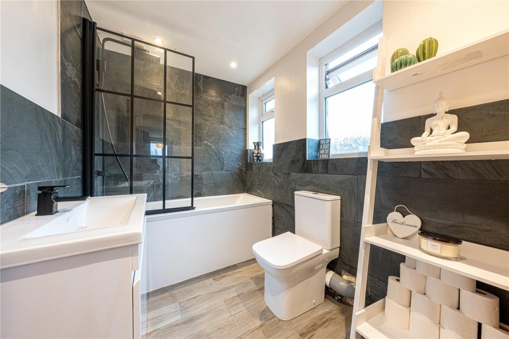 Additional image 20 of Lansdowne Crescent, Tamworth, Staffordshire, B77