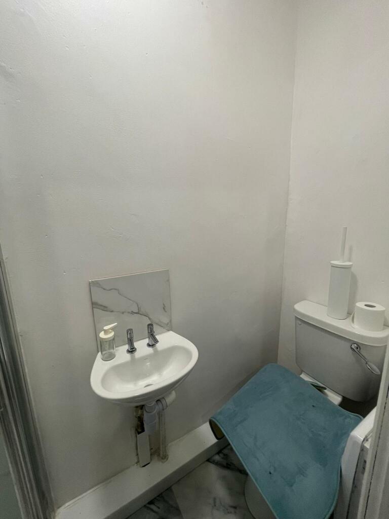 Additional image 58 of Birmingham Road, Marlbrook