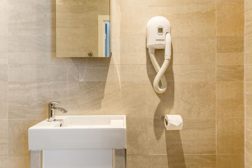 Additional image 7 of Holywell Hill St. Albans AL1