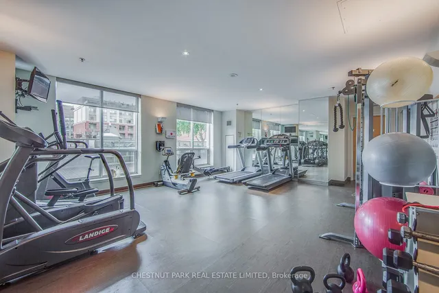 Additional image 32 of 168 King St Unit PH1605