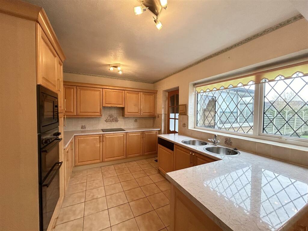 Additional image 5 of Brackenfield Road, Halesowen