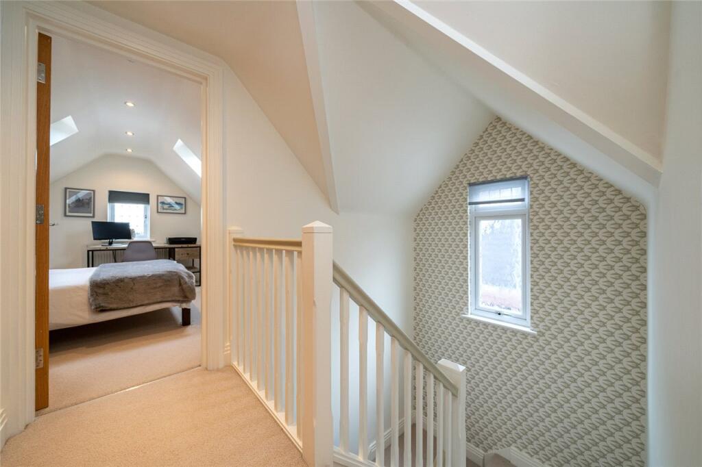 Additional image 13 of Park Rise, Harpenden, Hertfordshire, AL5