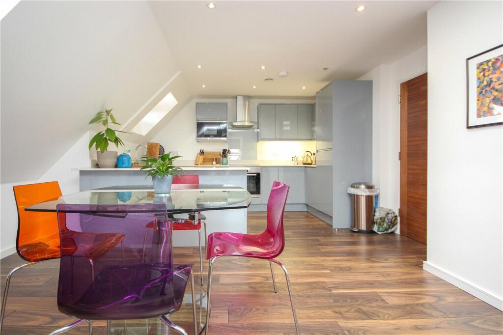 Additional image 3 of London Road, St. Albans, AL1 1NG