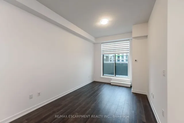 Additional image 9 of 450 Dundas St Unit 518