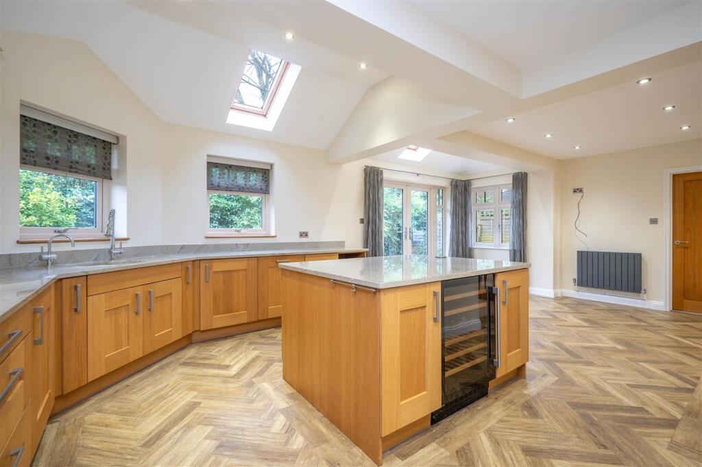 Additional image 9 of Station Road, Henley-In-Arden