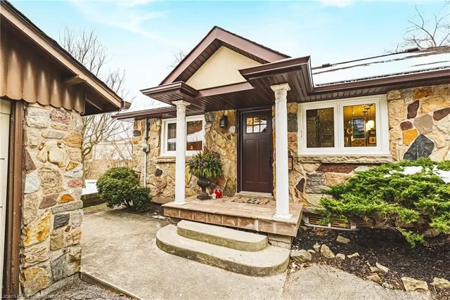 Additional image 3 of 61 Home St