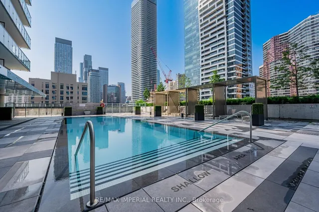 Additional image 24 of 3 Gloucester St Unit 2706