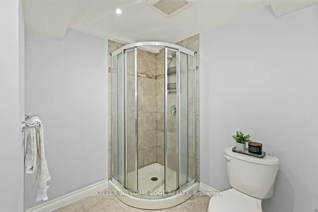 Additional image 33 of 665 Drury Lane