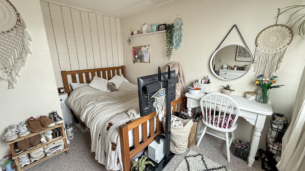 Additional image 12 of Langholm Avenue, Warminster