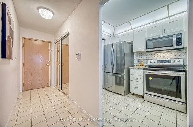 Additional image 5 of 88 Corporate Dr Unit 305