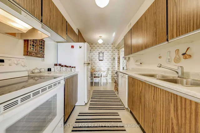 Additional image 21 of 75 Emmett Ave Unit 1515