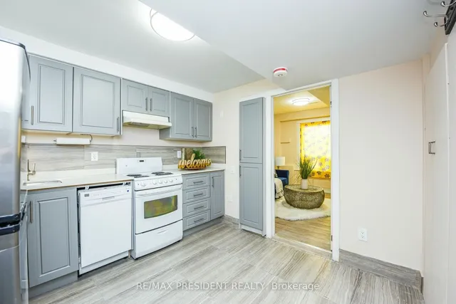 Additional image 11 of 23 Myrtle Ave