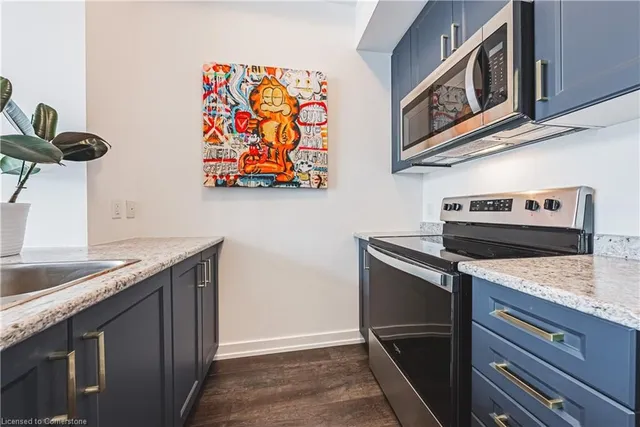 Additional image 10 of 470 Dundas Street East Unit 102