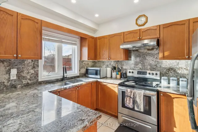 Additional image 8 of 52 Runnymede Cres