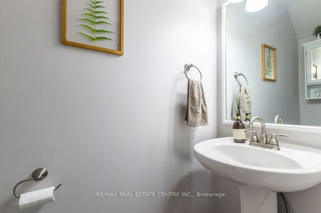 Additional image 22 of 26 Moss Blvd Unit 77