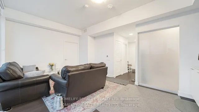 Additional image 19 of 225 Veterans Dr Unit 1210