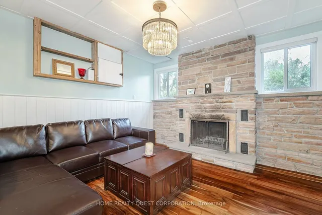 Additional image 36 of 41 Bowshelm Crt