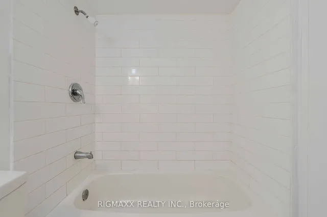 Additional image 30 of 121 TRUDELLE St Unit 1007