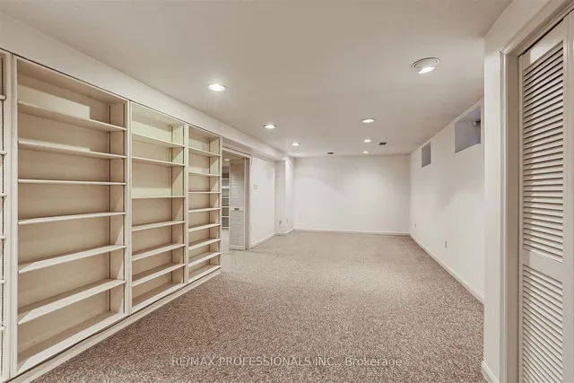 Additional image 26 of 1801 Stonepath Cres