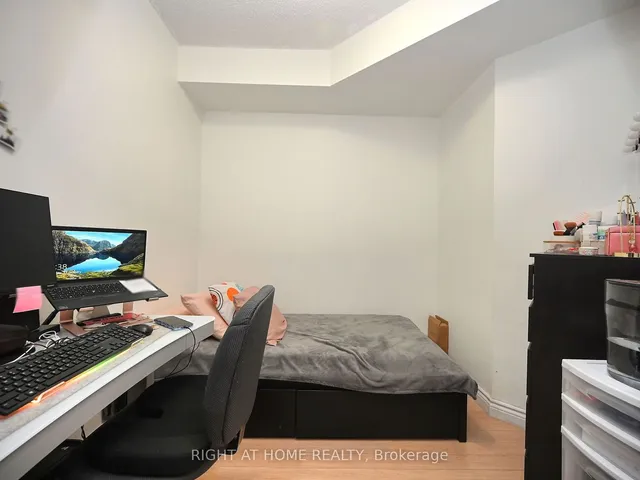 Additional image 17 of 90 Absolute Ave Unit 908