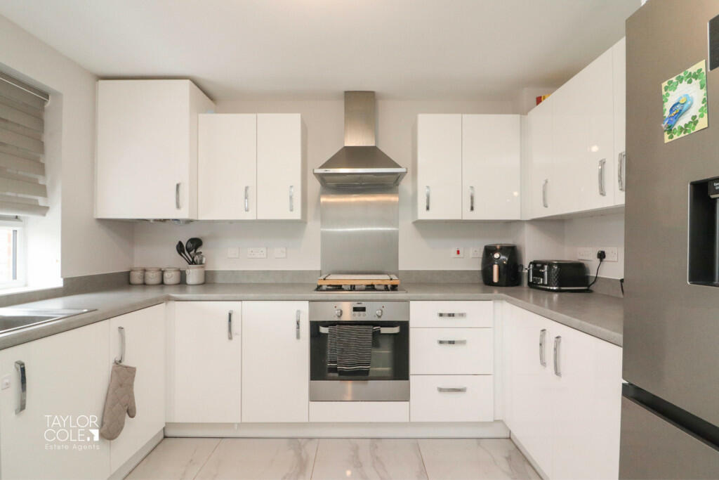 Additional image 8 of Longbourn Crescent, Tamworth