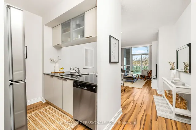 Additional image 4 of 16 Brookers Lane Unit 302