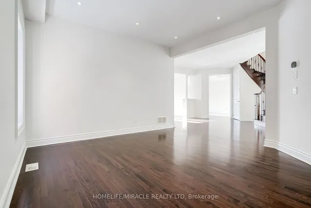 Additional image 8 of 4 Lavallee Cres