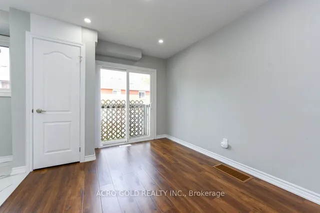 Additional image 5 of 19 Hoskins Sq