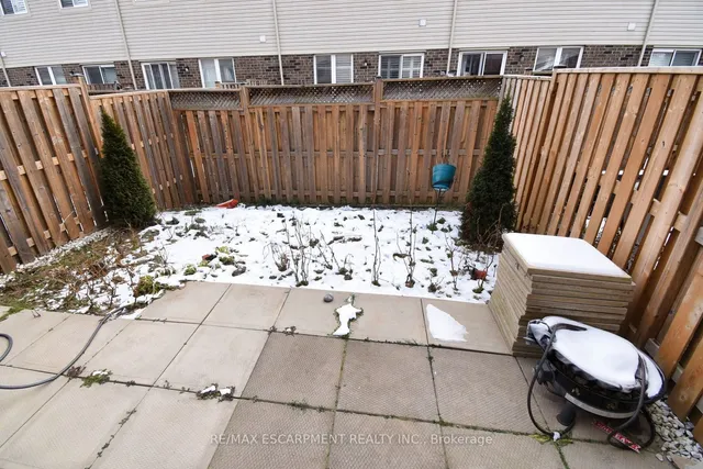 Additional image 37 of 55 Madonna Dr Unit 16