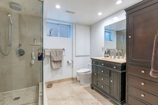 Additional image 35 of 15 Laurendale Ave