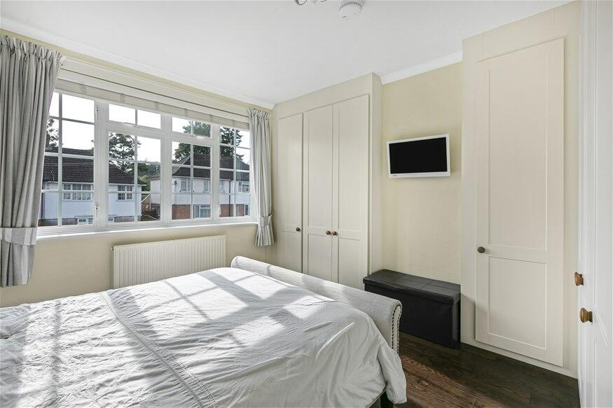 Additional image 9 of Hyde View Road, Harpenden, AL5