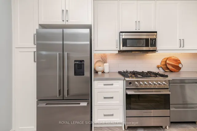 Additional image 14 of 62 Ray St