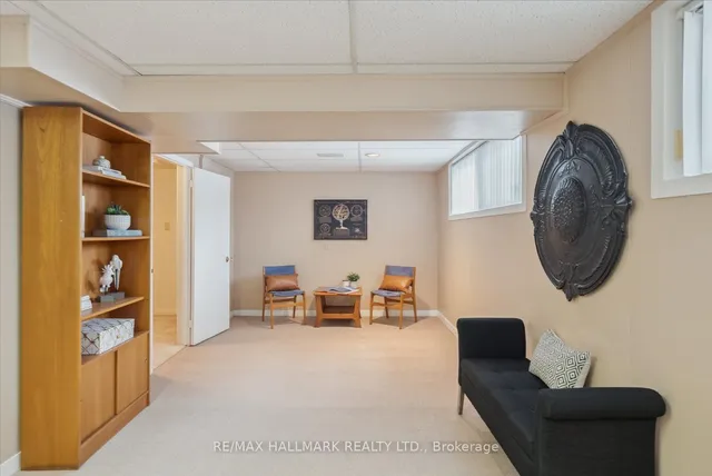 Additional image 33 of 27 Woodcliff Pl