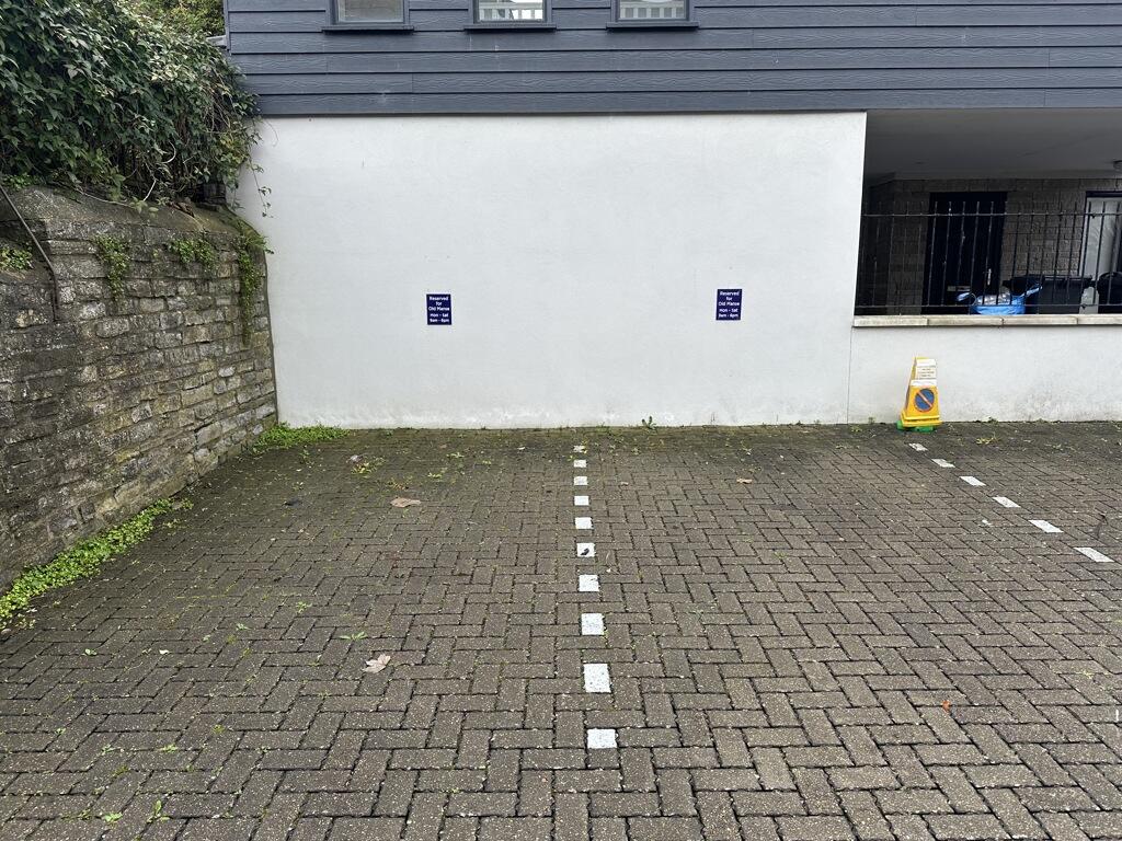 Additional image 5 of The Old Manse, 122 High Street, Street, BA16 0ER