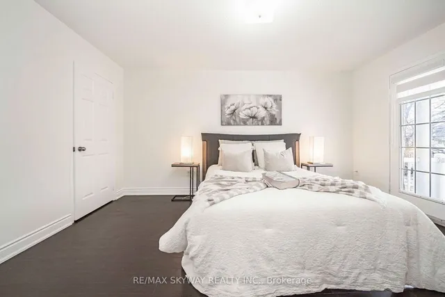 Additional image 33 of 137 Seaside Circ