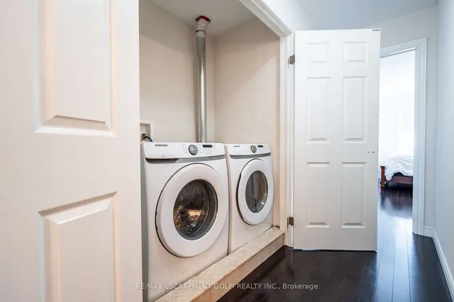 Additional image 20 of 58 Galileo Dr