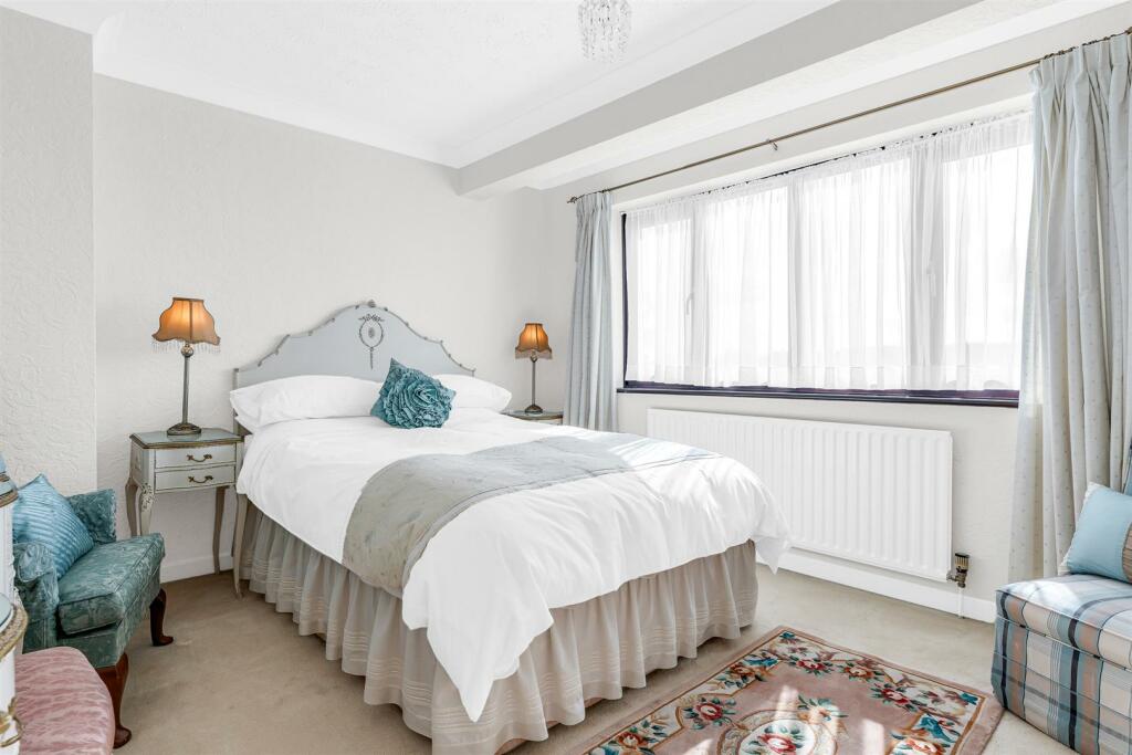 Additional image 16 of Birch Grove, Welwyn