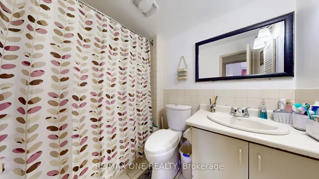 Additional image 25 of 24 Streamdale Crt