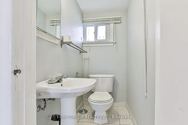 Additional image 17 of 168 Mckee Ave