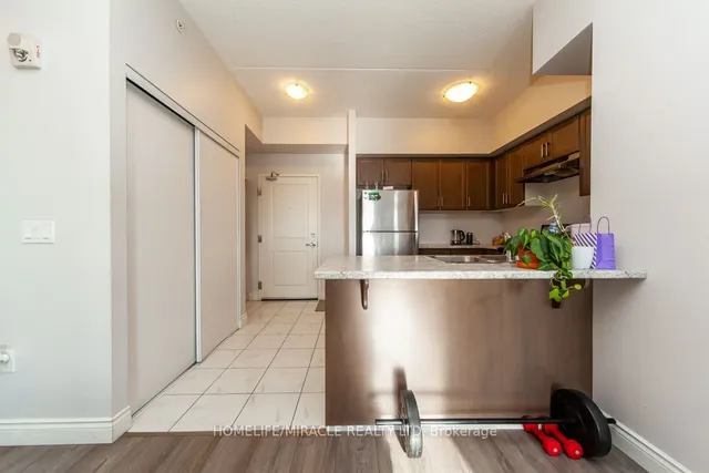 Additional image 9 of 630 Sauve St Unit 512