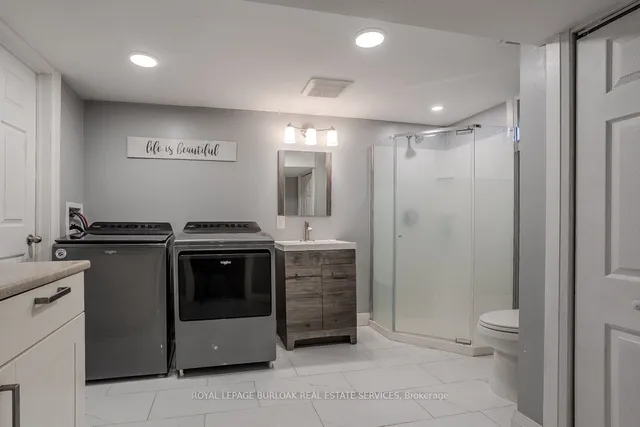 Additional image 39 of 110 Billington Cres