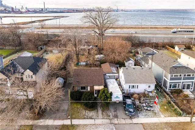 Additional image 45 of 858 Beach Blvd