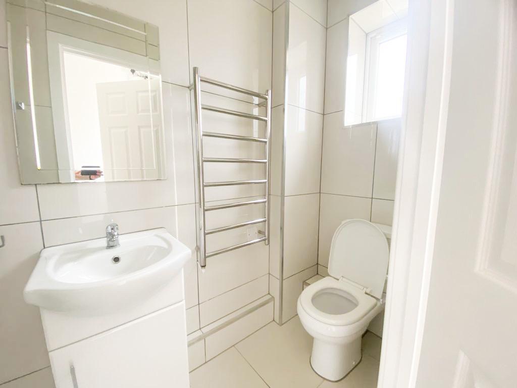 Additional image 5 of Hampton Court, Cradley Heath , B64